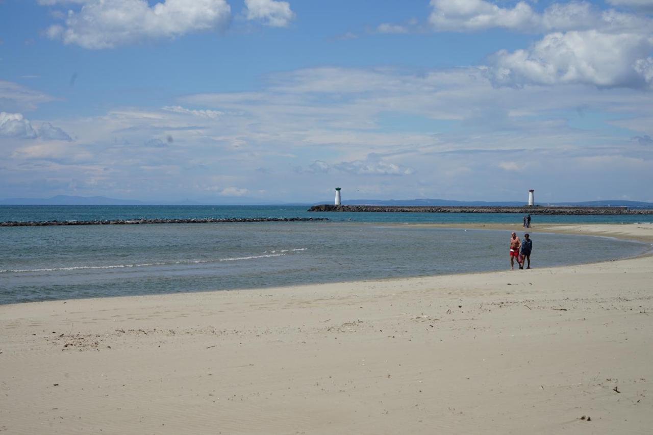 Residence Aquaplage 45M2 Front De Mer Plage Richelieu Agde Dış mekan fotoğraf